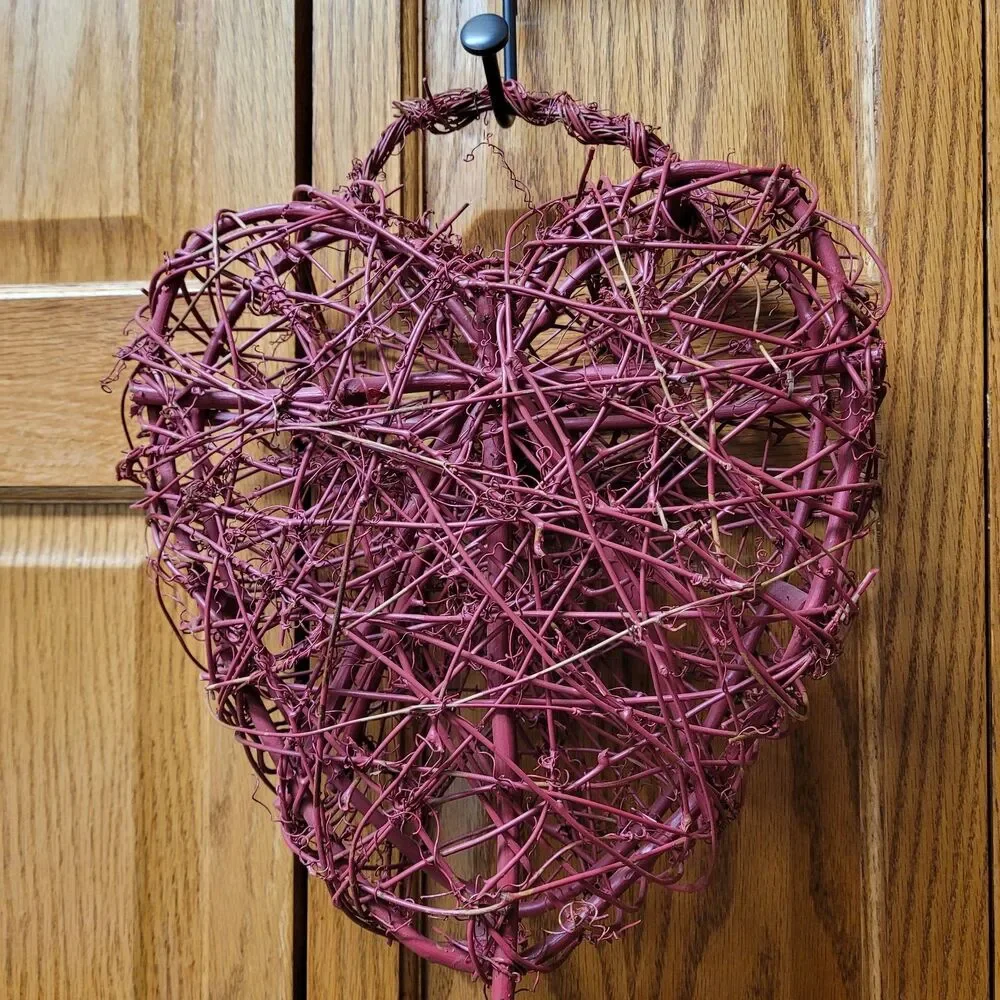 Woven Wicker Large Red Heart hanging Rustic Decor Cottage Core 11x14x4